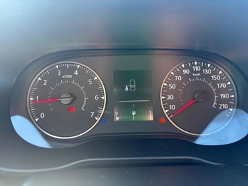 Image véhicule  Dacia DUSTER (21)