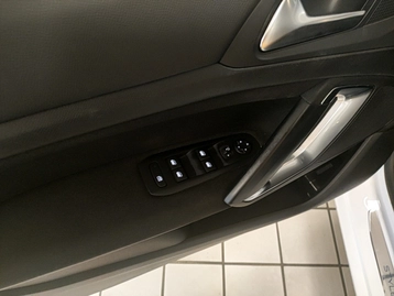 Image véhicule  Peugeot 308 (12)
