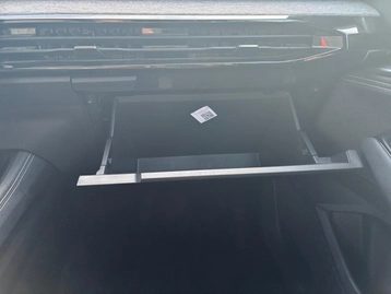 Image véhicule  Renault AUSTRAL (37)