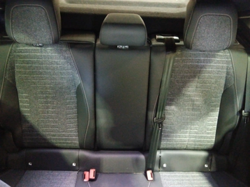 Image véhicule  Peugeot 3008 (8)
