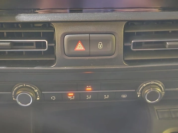Image véhicule  Peugeot RIFTER (18)