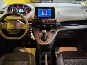 Image véhicule  Peugeot RIFTER (23)
