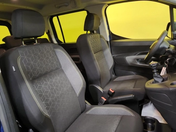 Image véhicule  Peugeot RIFTER (28)