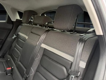 Image véhicule  Citroën C4 (15)