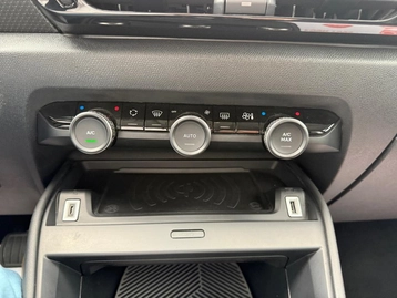 Image véhicule  Citroën C4 (29)