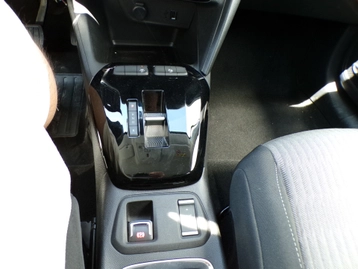 Image véhicule  Opel CORSA (11)