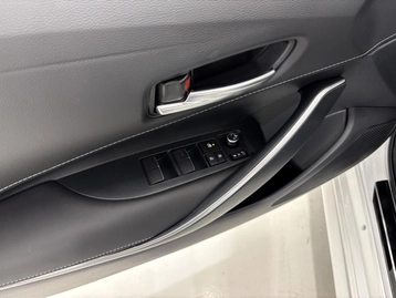 Image véhicule  Toyota COROLLA TOURING SPORT (8)