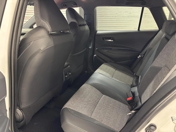 Image véhicule  Toyota COROLLA TOURING SPORT (23)