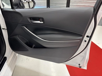 Image véhicule  Toyota COROLLA TOURING SPORT (26)