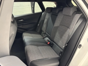 Image véhicule  Toyota COROLLA TOURING SPORT (22)