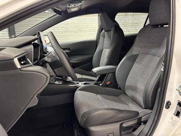 Image véhicule  Toyota COROLLA TOURING SPORT (9)