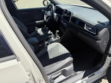 Image véhicule  Volkswagen T-ROC (7)