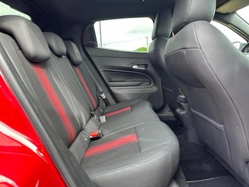 Image véhicule  Alfa Romeo JUNIOR (17)