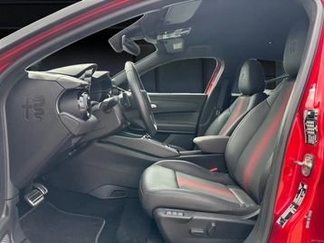 Image véhicule  Alfa Romeo JUNIOR (8)