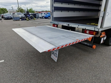 Image véhicule  Iveco DAILY (8)