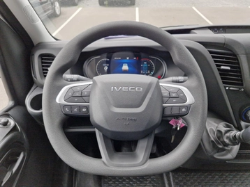 Image véhicule  Iveco DAILY (5)