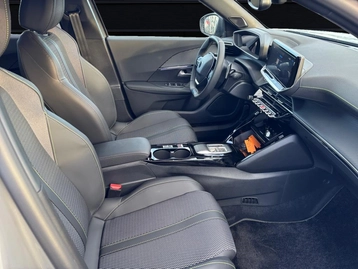 Image véhicule  Peugeot 2008 (10)