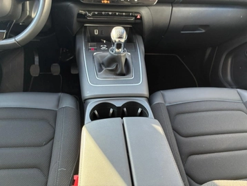 Image véhicule  Citroën C5 AIRCROSS (32)