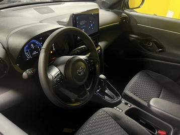 Image véhicule  Toyota YARIS CROSS (10)