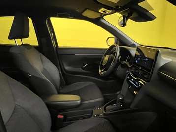 Image véhicule  Toyota YARIS CROSS (28)