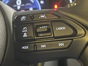 Image véhicule  Toyota YARIS CROSS (5)