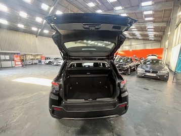 Image véhicule  Jeep AVENGER (5)