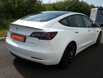 Image véhicule  Tesla MODEL 3 (9)