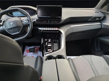 Image véhicule  Peugeot 5008 (32)