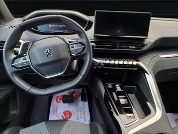 Image véhicule  Peugeot 5008 (21)