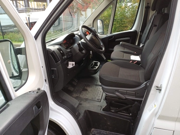 Image véhicule  Peugeot BOXER FOURGON (2)