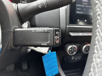 Image véhicule  Renault CLIO (12)