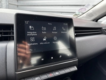 Image véhicule  Renault CLIO (15)