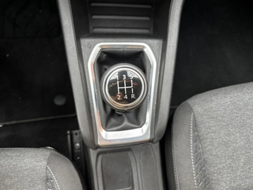 Image véhicule  Renault CLIO (18)