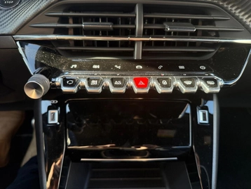 Image véhicule  Peugeot 2008 (29)