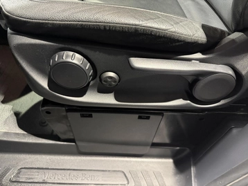 Image véhicule  Mercedes VITO (17)