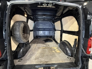 Image véhicule  Mercedes VITO (27)