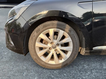 Image véhicule  Renault CLIO (13)