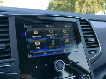 Image véhicule  Renault TALISMAN (33)