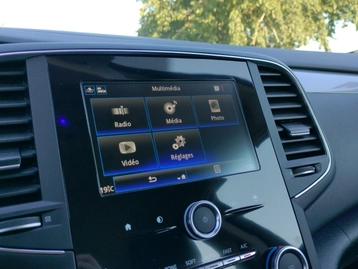 Image véhicule  Renault TALISMAN (31)