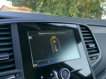 Image véhicule  Renault TALISMAN (13)