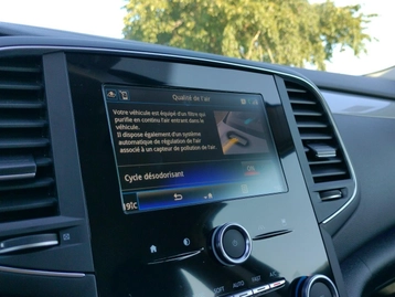 Image véhicule  Renault TALISMAN (42)