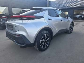 Image véhicule  Toyota C-HR (3)