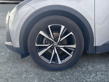 Image véhicule  Toyota C-HR (17)