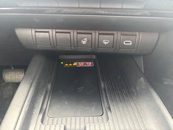 Image véhicule  Toyota C-HR (29)