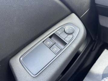 Image véhicule  Renault CLIO (22)