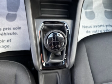 Image véhicule  Renault CLIO (18)