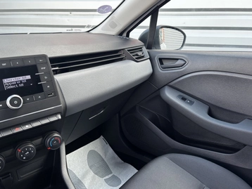 Image véhicule  Renault CLIO (20)