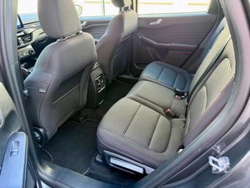 Image véhicule  Ford KUGA (9)