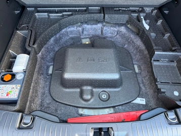 Image véhicule  Ford KUGA (18)