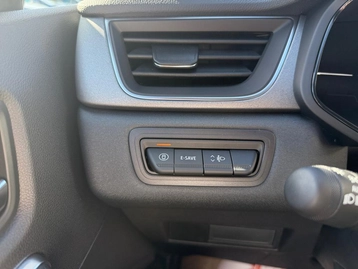 Image véhicule  Renault CAPTUR (25)